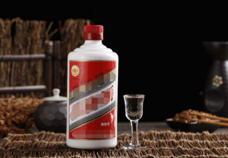 為什么茅臺酒玻璃瓶是乳白色的，而不是透明的？大多數(shù)人都不知道